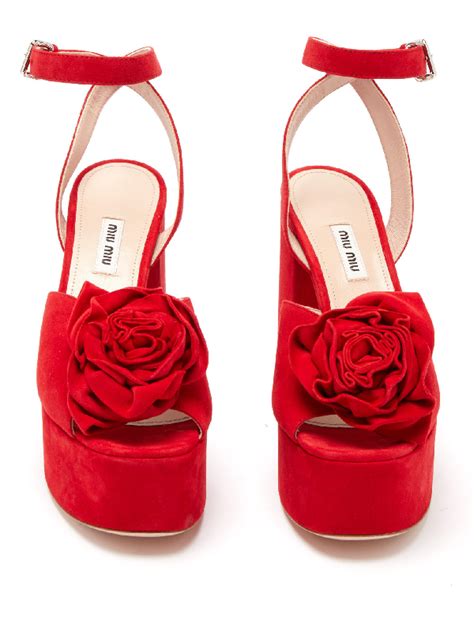 miu miu red flower